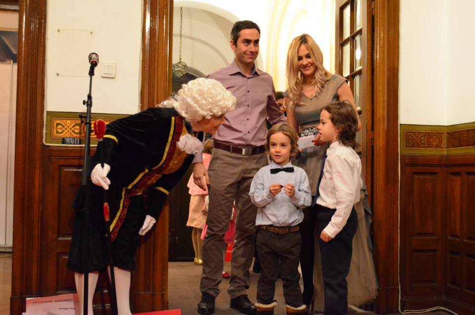 Da’ de ce ne-a invitat baronul la bal?
