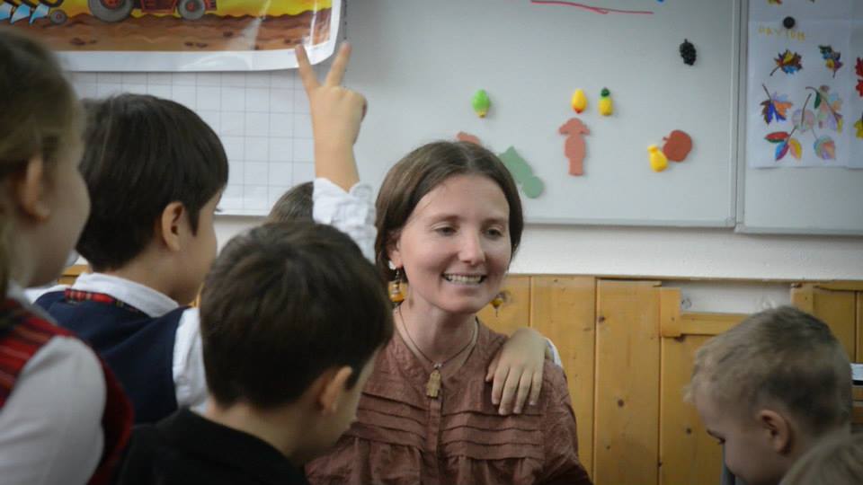 Din proiectul Kamishibai – la povești să spunem ”Hai!”