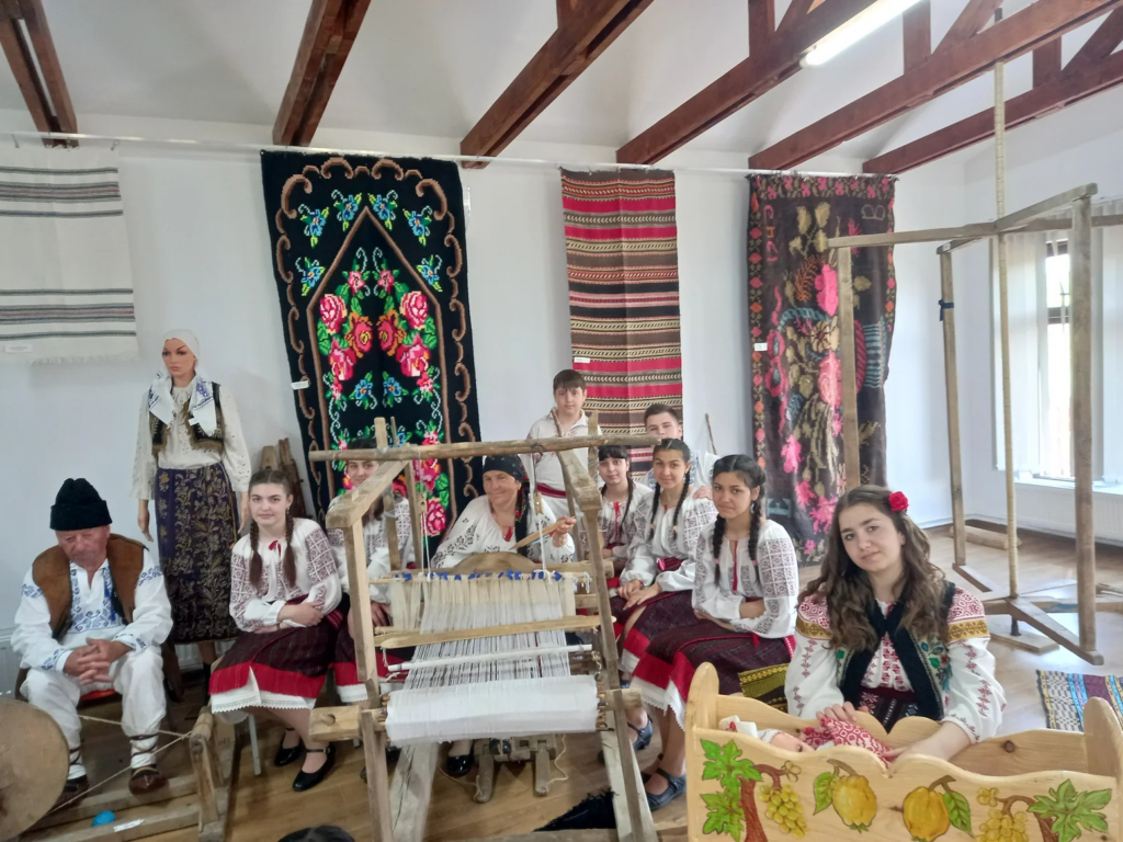 Din proiectul Noaptea Muzeelor la Sate